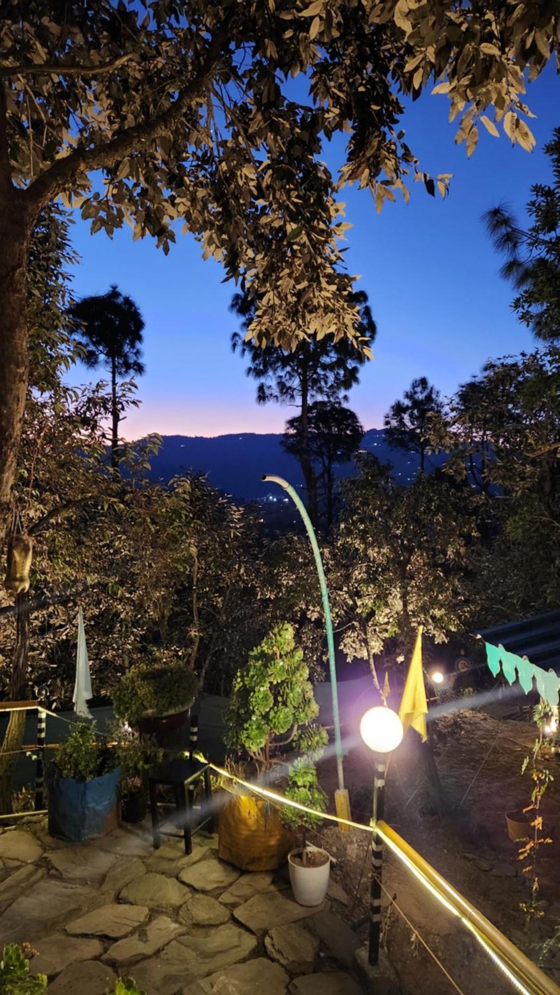 Neelkanth Retreat Mukteshwar Eksteriør bilde