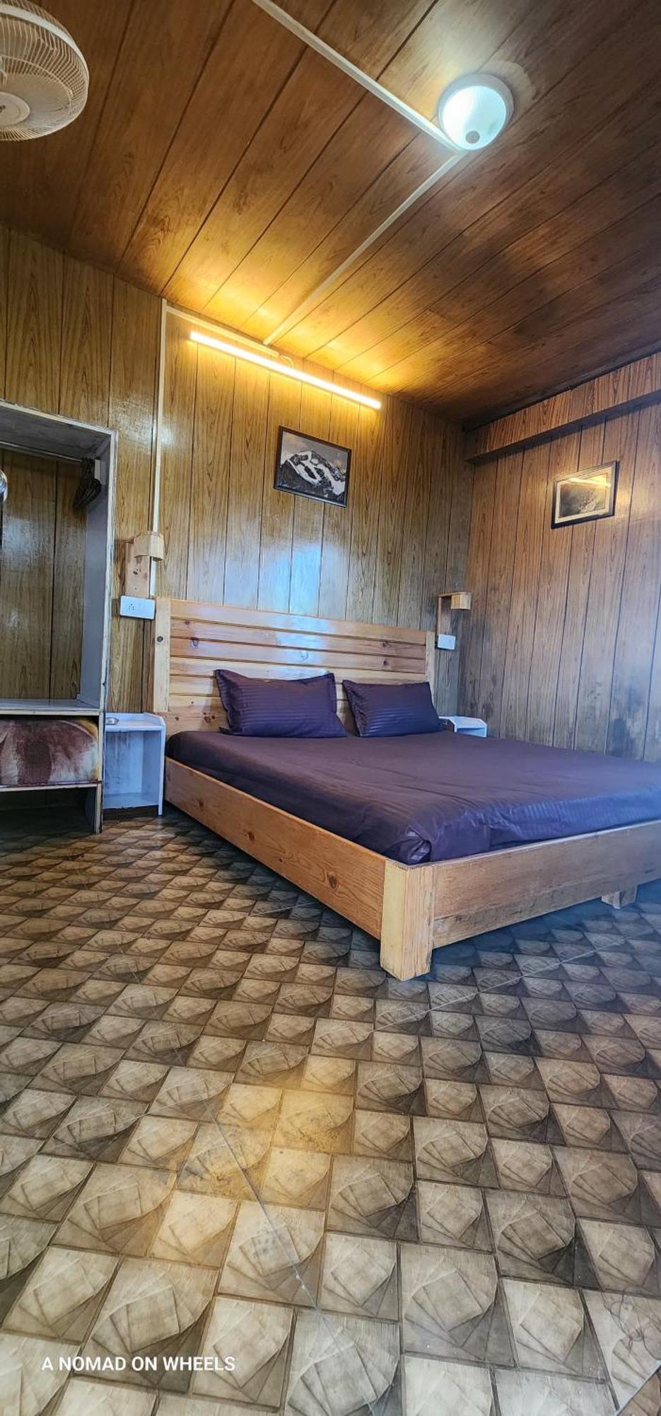 Neelkanth Retreat Mukteshwar Rom bilde